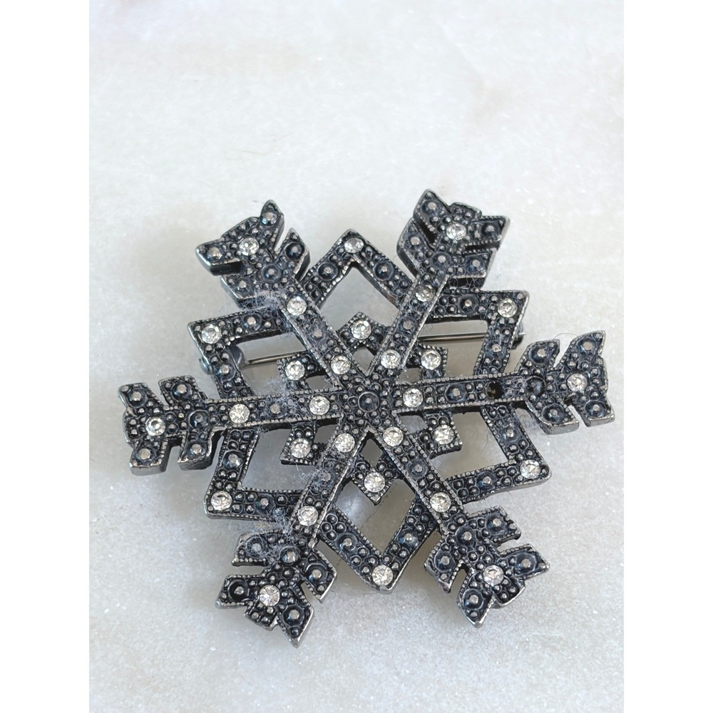Anne Klein Gunmetal Snowflake Rhinestone Brooch Pin Signed AK